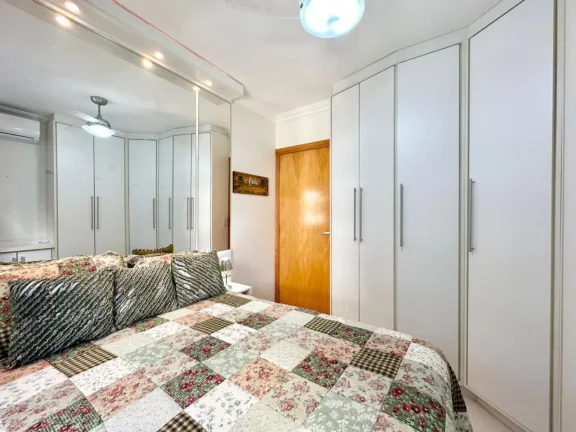 Imagem Apartamento 4 Dormitórios - Bairro Navegantes