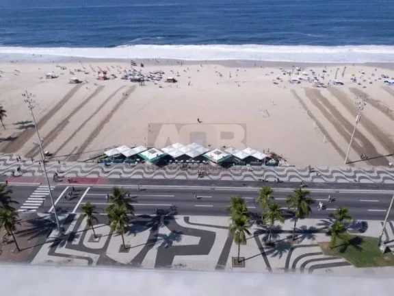 Imagem Cobertura à venda na Atlântica, 4 suítes, 357m2, 1 vaga, Vistão para o Mar.