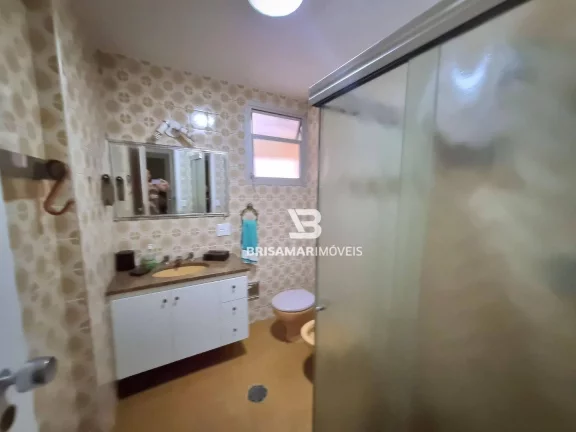 Imagem PITANGUEIRAS - NA SEGUNDA QUADRA DA PRAIA , LOCALIZAÇÃO ESPETACULAR, GARAGEM DEMARCADA NO PRÉDIO.