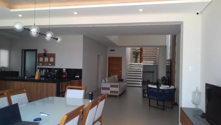 Imagem Lindo sobrado no condomínio Ibiaram 2 a venda em Itupeva
