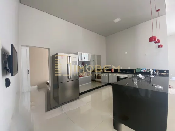Imagem Imperdível! Casa à venda em Sinop-MT, Jardim Maringá: 3 quartos, 1 suíte, 2 salas, 3 banheiros, 6 vagas, 247,50m².