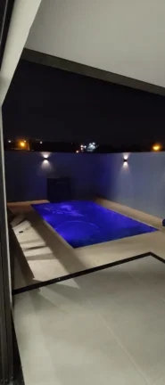 Imagem Casa de luxo em condomínio no Horto Florestal, Sorocaba-SP: 3 quartos, 3 suítes, 132m² de área.