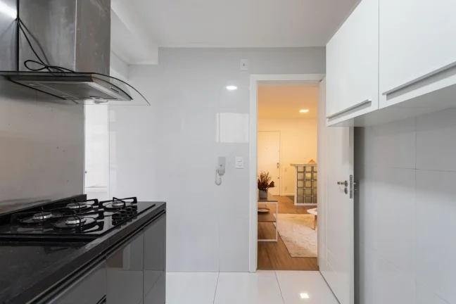 Imagem Apartamento 46M², 1Q, 1 Banheiro, 1 Vaga, Varanda, Piscina, Academia, Piscina Aquecida, Espaço Gourmet, Playground, Salão de Festa, Churrasqueira.