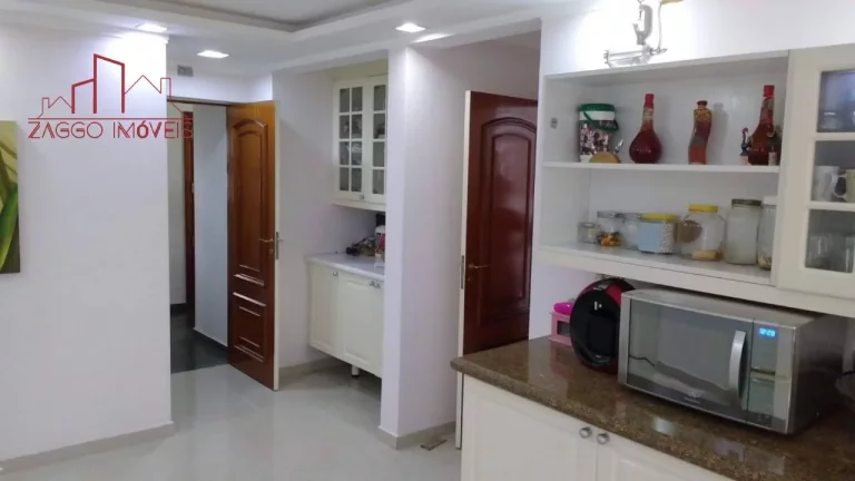 Imagem Casa em Condomínio Fechado - 310m² - 5 dormitórios