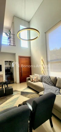 Imagem Linda Casa de Esquina, Toda Mobiliada - Oportunidade Imperdível!
