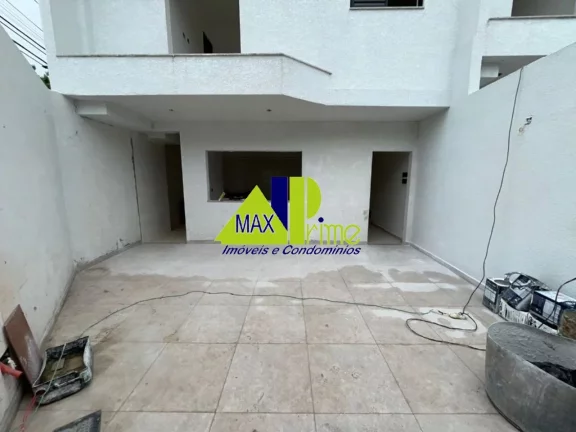 Imagem Imperdível oportunidade: Casa à venda na Vila Ré, com 3 quartos, 1 suíte, 2 vagas de garagem!