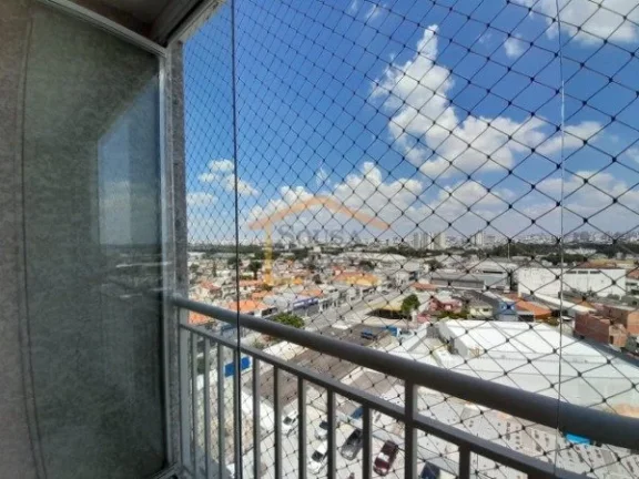 Imagem Apartamento com 3 dormitórios, sendo 1 suíte, todos com armários planejados. Cozinha funcional in...