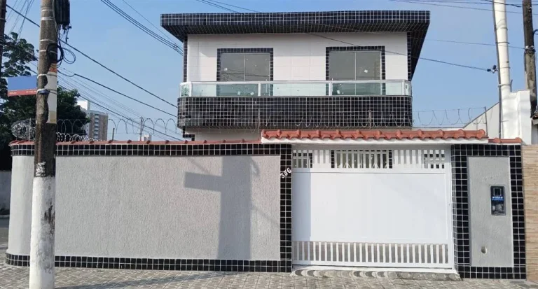 Imagem CASA COM 145.95 m² - AVIAÇÃO - PRAIA GRANDE SP