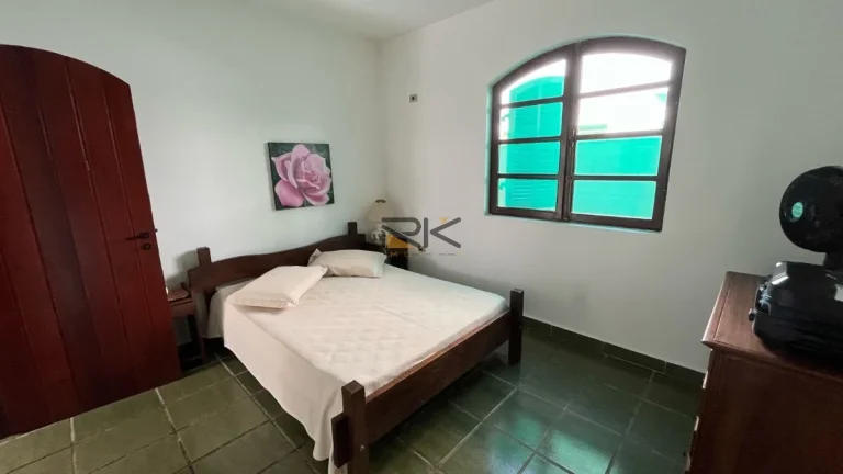 Imagem CASA EM CONDOMINIO FECHADO COM 3 DORMITÓRIOS,2 VAGAS DE GARAGEM,SALA 2 AMBIENTES