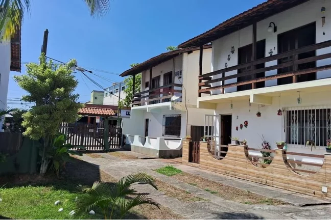 Imagem Casa em condomínio fechado,três dormitórios.