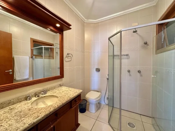 Imagem Apartamento 4 Dormitórios - Bairro Centro