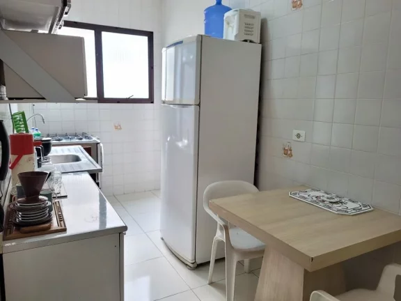 Imagem APARTAMENTO COM OTIMA LOCALIZAÇÃO, 2 DORMITÓRIOS, 1 VAGA, PERTO DA PRAIA.