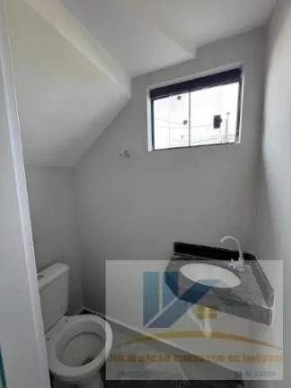 Imagem Sobrado para Venda em Curitiba, Tatuquara, 3 dormitórios, 2 banheiros, 2 vagas
