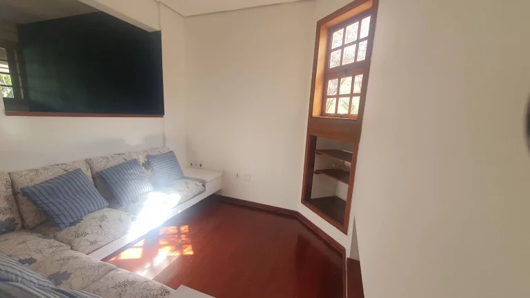 Imagem Casa em Condomínio com 3 Quartos (1 suíte) no Parque da Hípica em Campinas