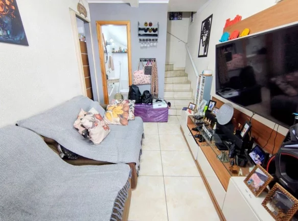Imagem CASA COM 70 m² - TUDE BASTOS - PRAIA GRANDE SP
