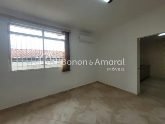 Imagem Excelente sobrado comercial para locação, localizado em rua de grande fluxo de veículos e pedestr...
