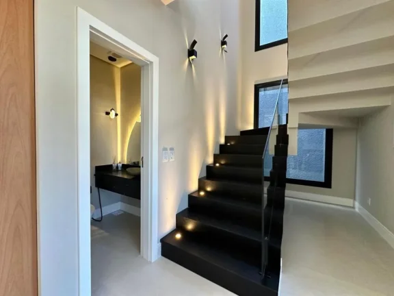 Imagem Casa em Condominio 4 Dormitórios - Bairro xangri-la