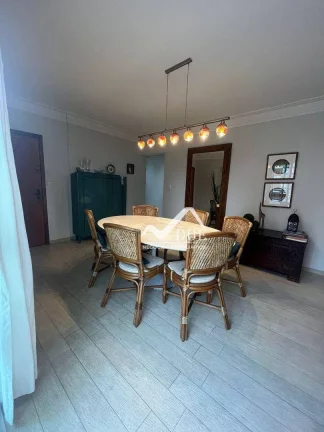Imagem Apartamento com 3 dormitórios à venda, 118 m² por R$ 990.000 - Boqueirão - Santos/SP
