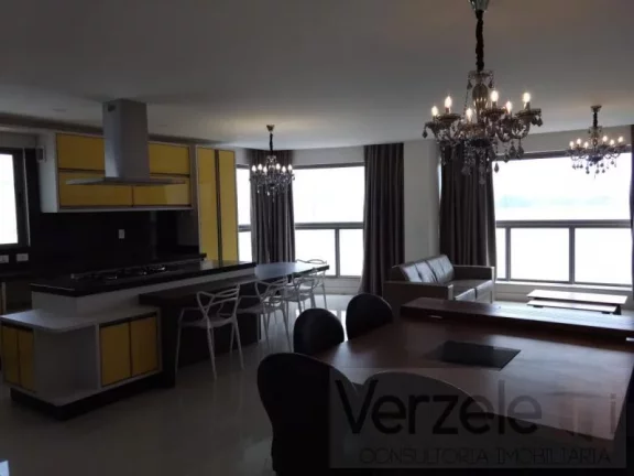 Imagem Apartamento para Temporada em Balneário Camboriú / SC no bairro Centro