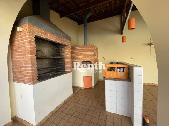 Imagem Casa com 5 dormitórios, venda por R$ 1.600.000 ou aluguel por R$ 11.000/mês - Saúde - Rio Claro/SP