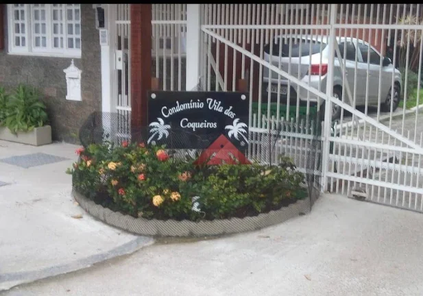 Imagem Casa com 2 dormitórios à venda, 58 m² por R$ 280.000,00 - Maria Paula - São Gonçalo/RJ