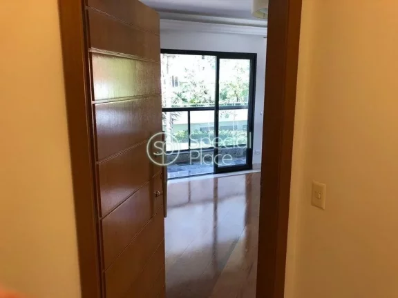Imagem Com 179 metros quadrados bem distribuídos, possui 3 suítes e 3 vagas de garagem, todas as suítes ...
