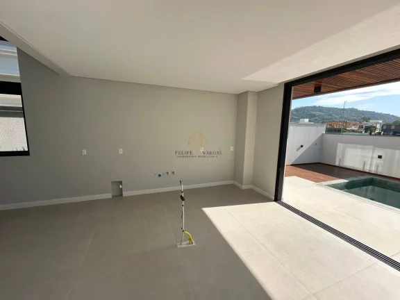 Imagem Belíssima casa com 3 suítes no Condomínio Reserva da Pedra!