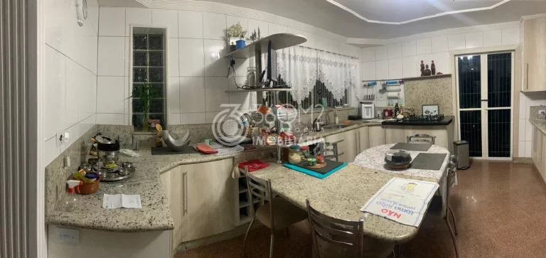 Imagem Sobrado para Venda em Santo André / SP no bairro Centreville