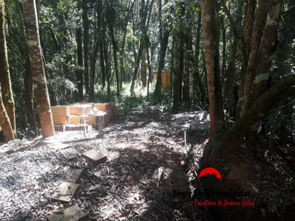 Imagem Terreno a Venda na Região da Vila Natal em Campos do Jordão- SP.