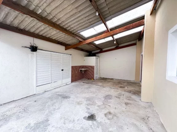 Imagem Sobrado com 2 dormitórios à venda, 195 m² por R$ 680.000,00 - Vila Perreli - Poá/SP