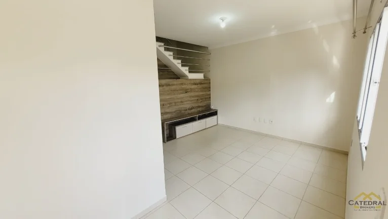 Imagem Sobrado em condomínio a venda, Bairro Medeiros. Jundiaí. São Paulo.