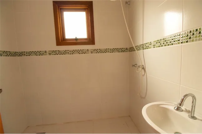 Imagem Casa em Condomínio para venda no bairro Agronomia em Porto Alegre