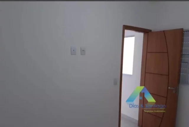 Imagem Casa com excelente padrão de acabamento em mini condomínio com 25m² na região da Vila das Mercês.
