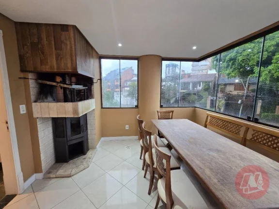 Imagem Apartamento com 2 dormitórios para alugar, 100 m² por R$ 5.070,00/mês - Chácara das Pedras - Porto Alegre/RS