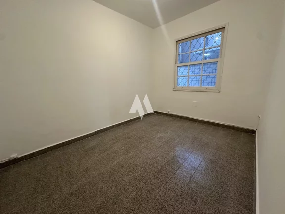Imagem Apartamento térreo à venda no Embaré