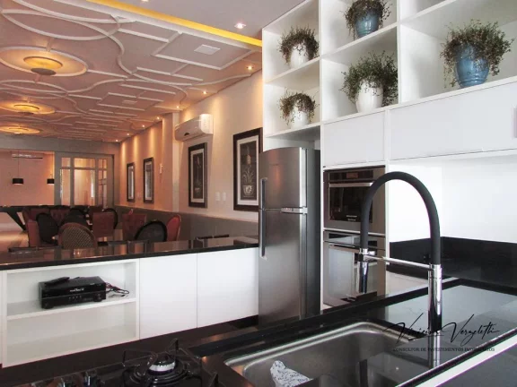 Imagem Frente ao Mar para Venda em Balneário Camboriú / SC no bairro Centro