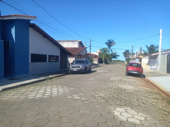 Imagem Casa para Venda em Itanhaém, Jamaica (Praia), 2 dormitórios, 1 suíte, 1 banheiro, 2 vagas