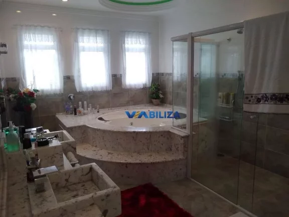 Imagem Sobrado com 5 dormitórios à venda, 600 m² por R$ 3.000.000,00 - Jardim Colonial - Atibaia/SP