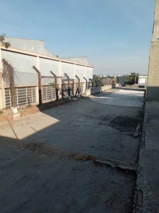 Imagem Alugo Terreno com Galpão em SBC, Planalto