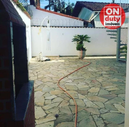 Imagem Casa com 3 dormitórios à venda, 280 m² por R$ 695.000,00 - Balneário Praia do Pernambuco - Guarujá/SP