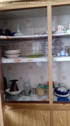 Imagem Chácara para Venda em Suzano, Chácaras Monte Carlo, 2 dormitórios, 1 suíte, 2 banheiros, 4 vagas