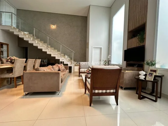 Imagem Belíssima Casa de Condomínio à Venda no Villa Lobos em Paulínia.

Casa com 3 suítes sendo uma d...