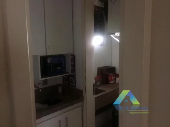 Imagem Sala comercial em região privilegiada a 5 minutos da estação do metro Santa Cruz.