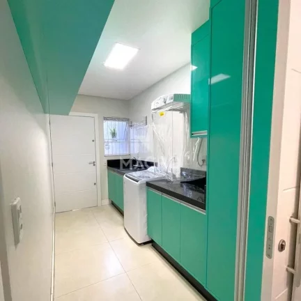Imagem Casa Mobiliada | Czerniewicz | 3 quartos (1 suíte) | 312m²