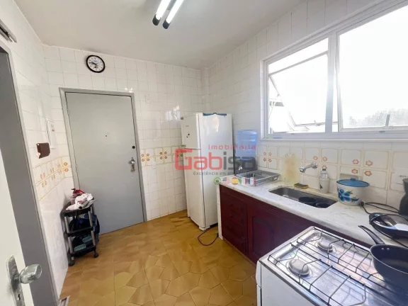 Imagem Apartamento com 4 dormitórios à venda, 100 m² por R$ 550.000 - Passagem - Cabo Frio/RJ
