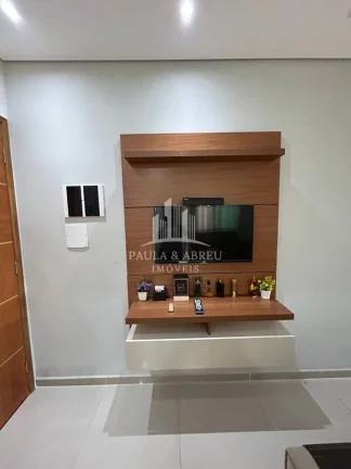 Imagem Apartamento 2 Dormitórios, quintal no 1° andar, 1 vaga em Utinga, Santo André