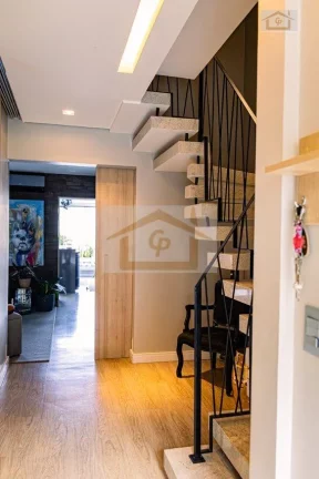 Imagem Casa com terreno 212,16 metros, 3 quartos, 2 vagas *piscina