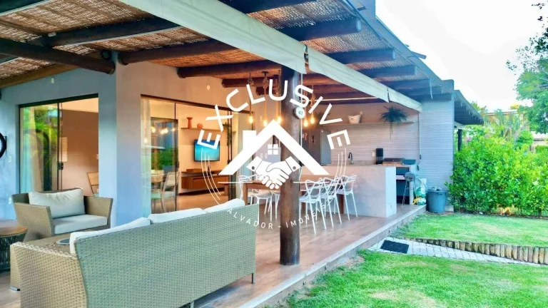 Imagem Casa para Venda em Mata De São João, Praia Do Forte, 3 dormitórios, 3 suítes, 4 banheiros, 2 vagas
