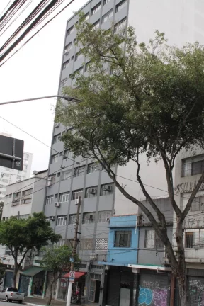 Imagem Sala Comercial 36 m² 200 metros do Metro Se Toda Mobiliada