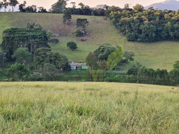 Sítio em Piracaia com 31 Alqueires